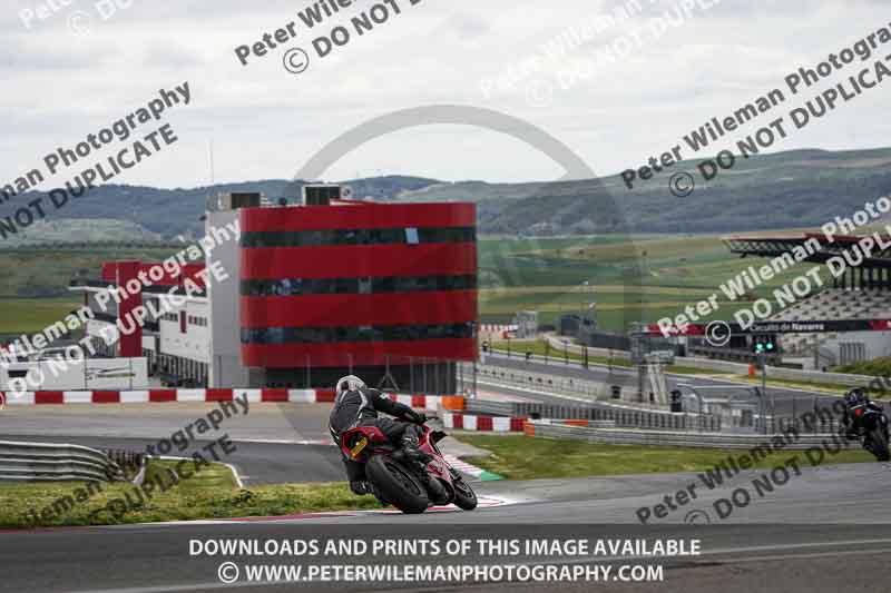 cadwell no limits trackday;cadwell park;cadwell park photographs;cadwell trackday photographs;enduro digital images;event digital images;eventdigitalimages;navarra;no limits trackdays;peter wileman photography;racing digital images;trackday digital images;trackday photos
